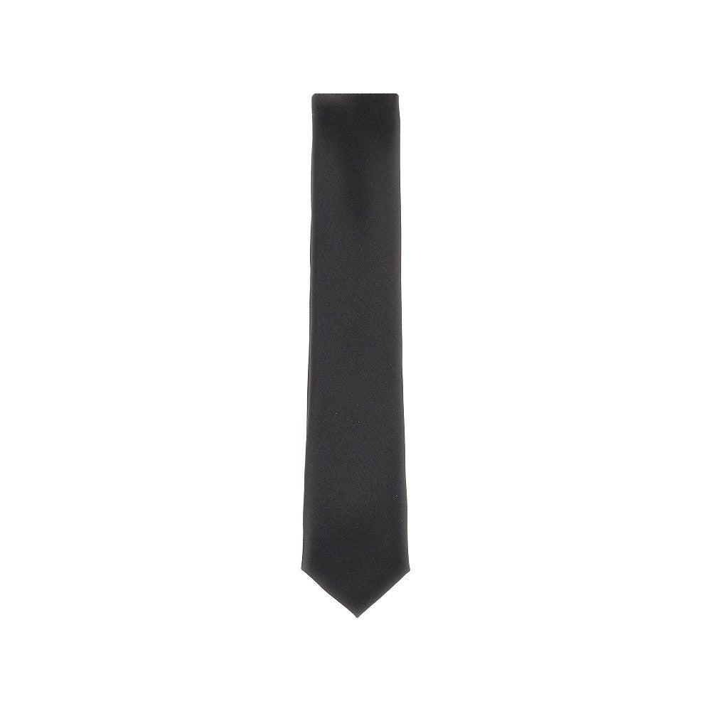 Satin necktie