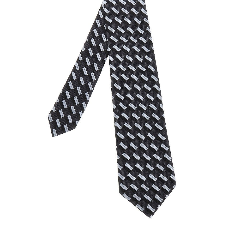 Silk tie with jacquard motif