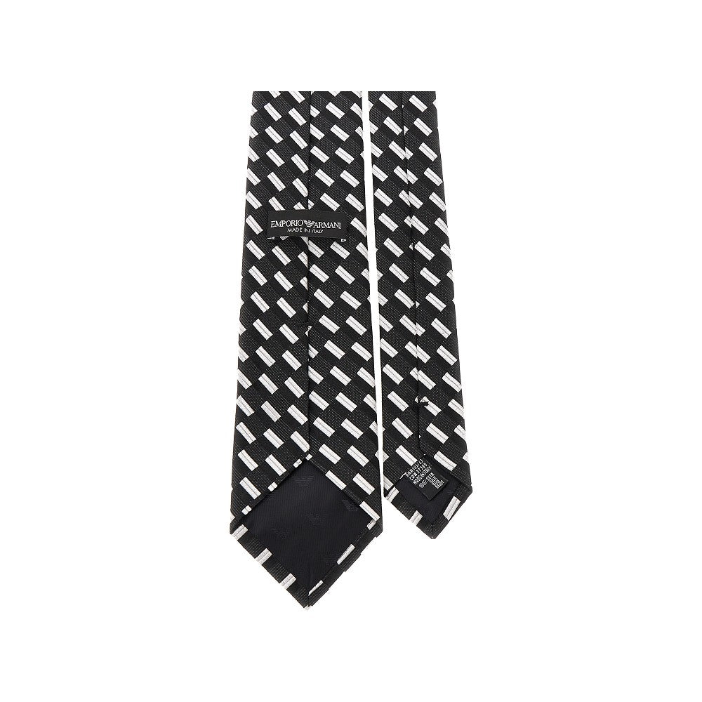 Silk tie with jacquard motif