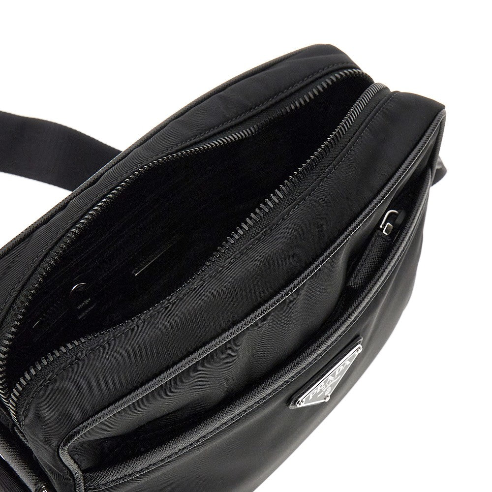 Borsa a tracolla in Re-Nylon
