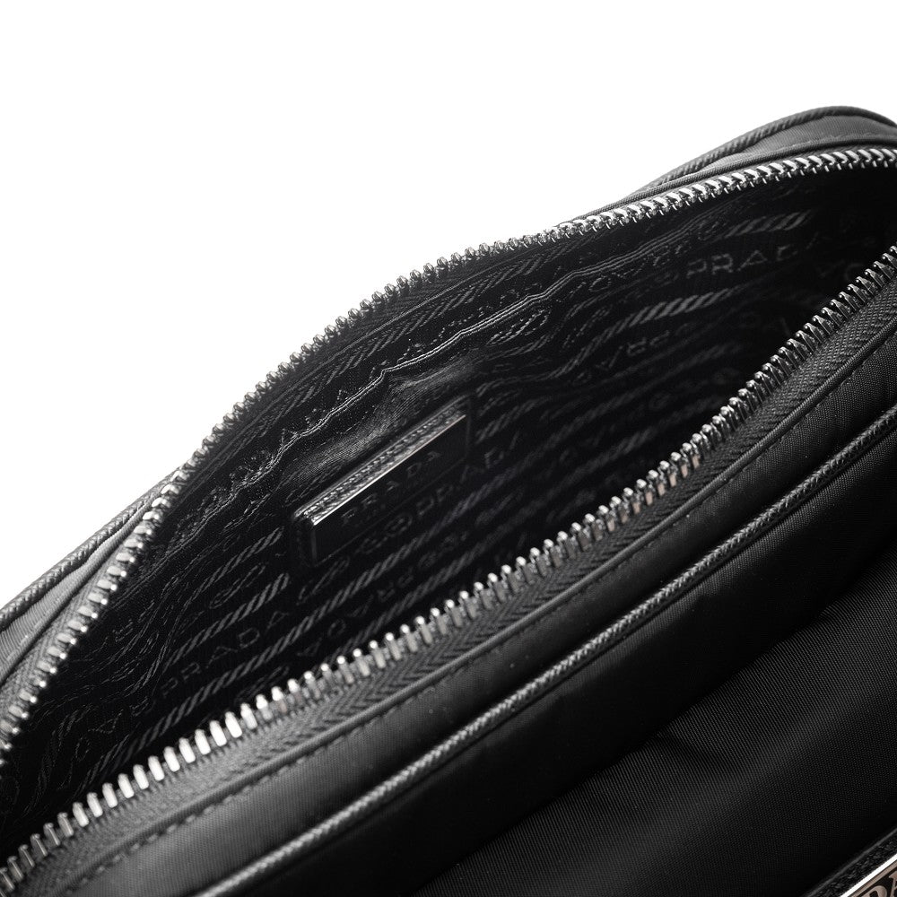 Borsa a tracolla in Re-Nylon