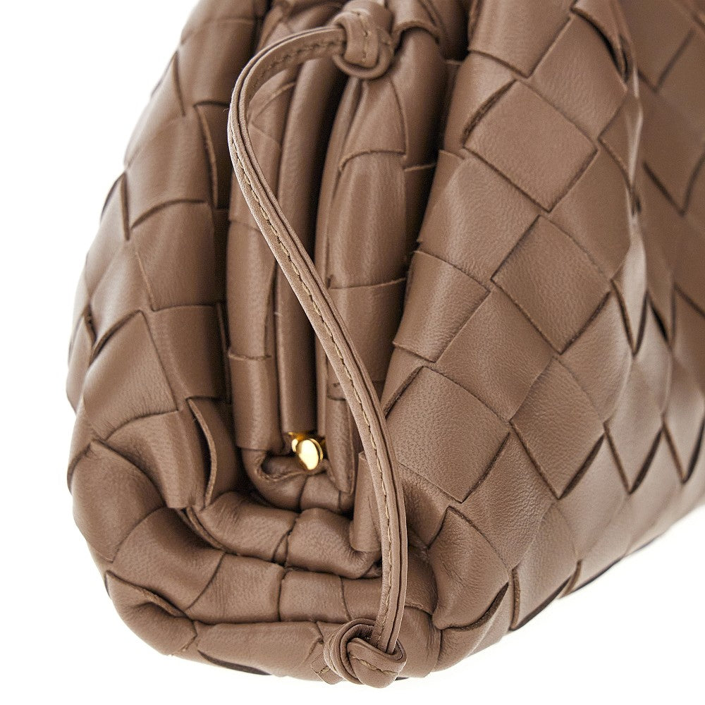 Clutch in nappa Intrecciato con tracolla