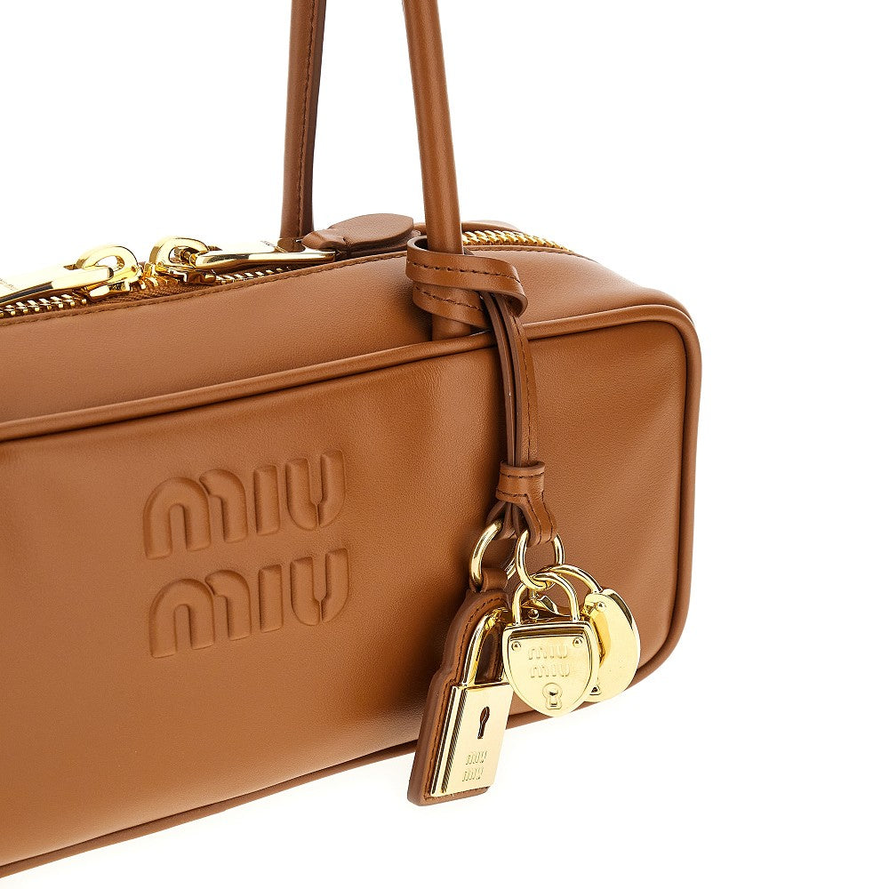 Borsa 'Beau' in pelle con charms