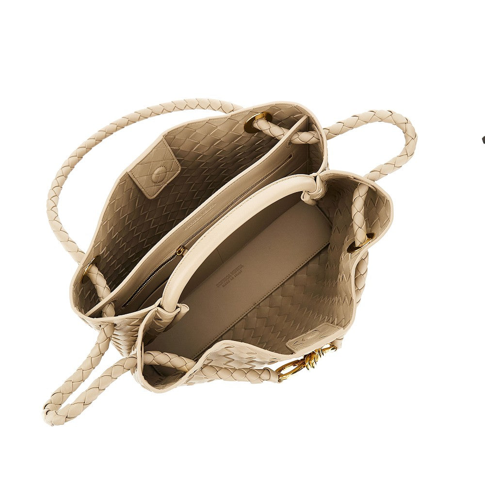 Borsa 'Andiamo' media