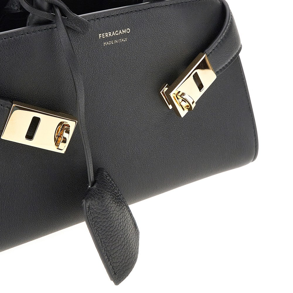 Borsa 'Hug' mini in pelle