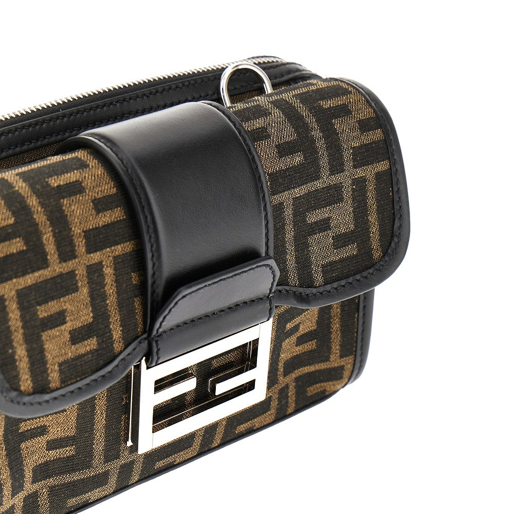 Borsa 'Baguette Double' in denim Jacquard FF