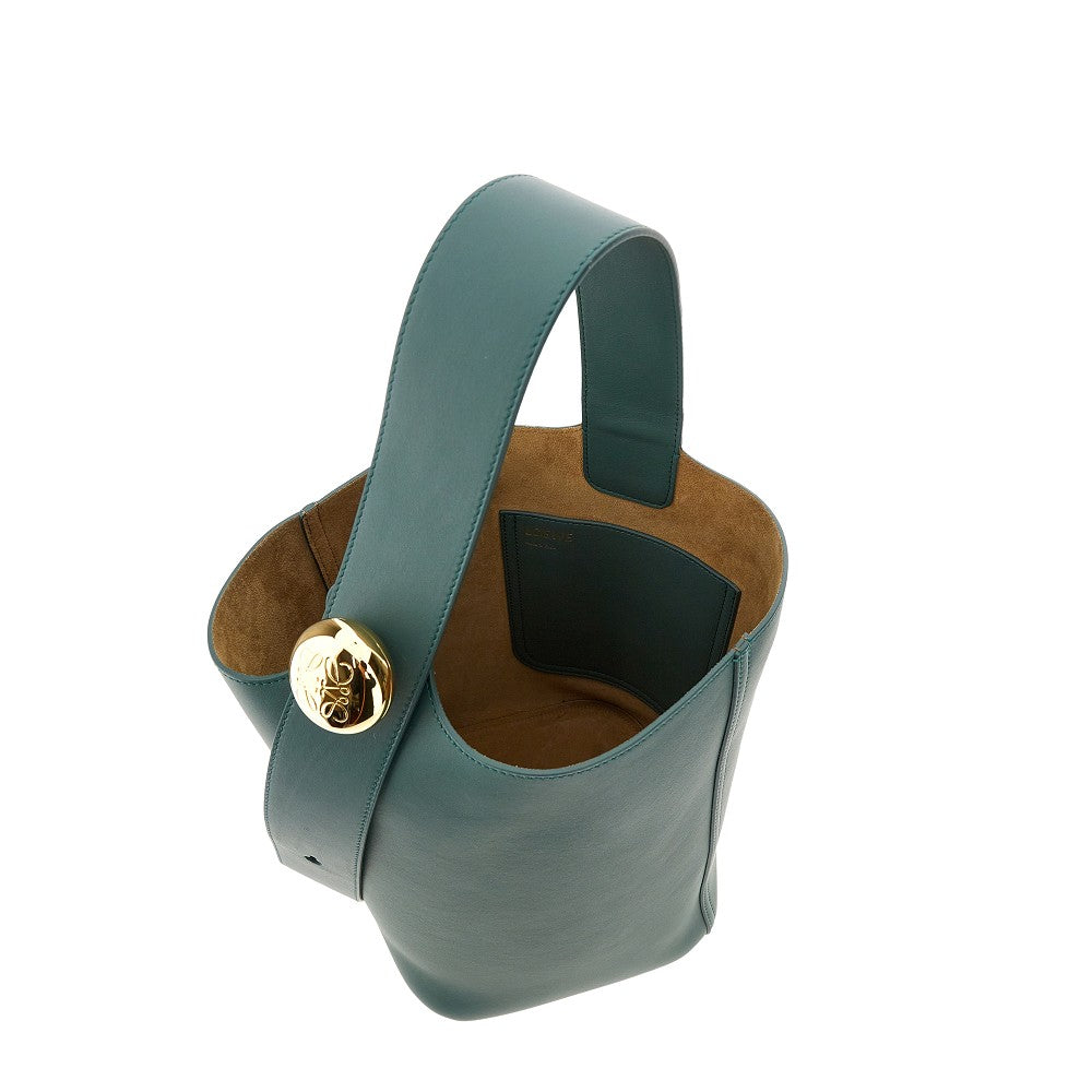 Borsa Pebble Bucket media in pelle