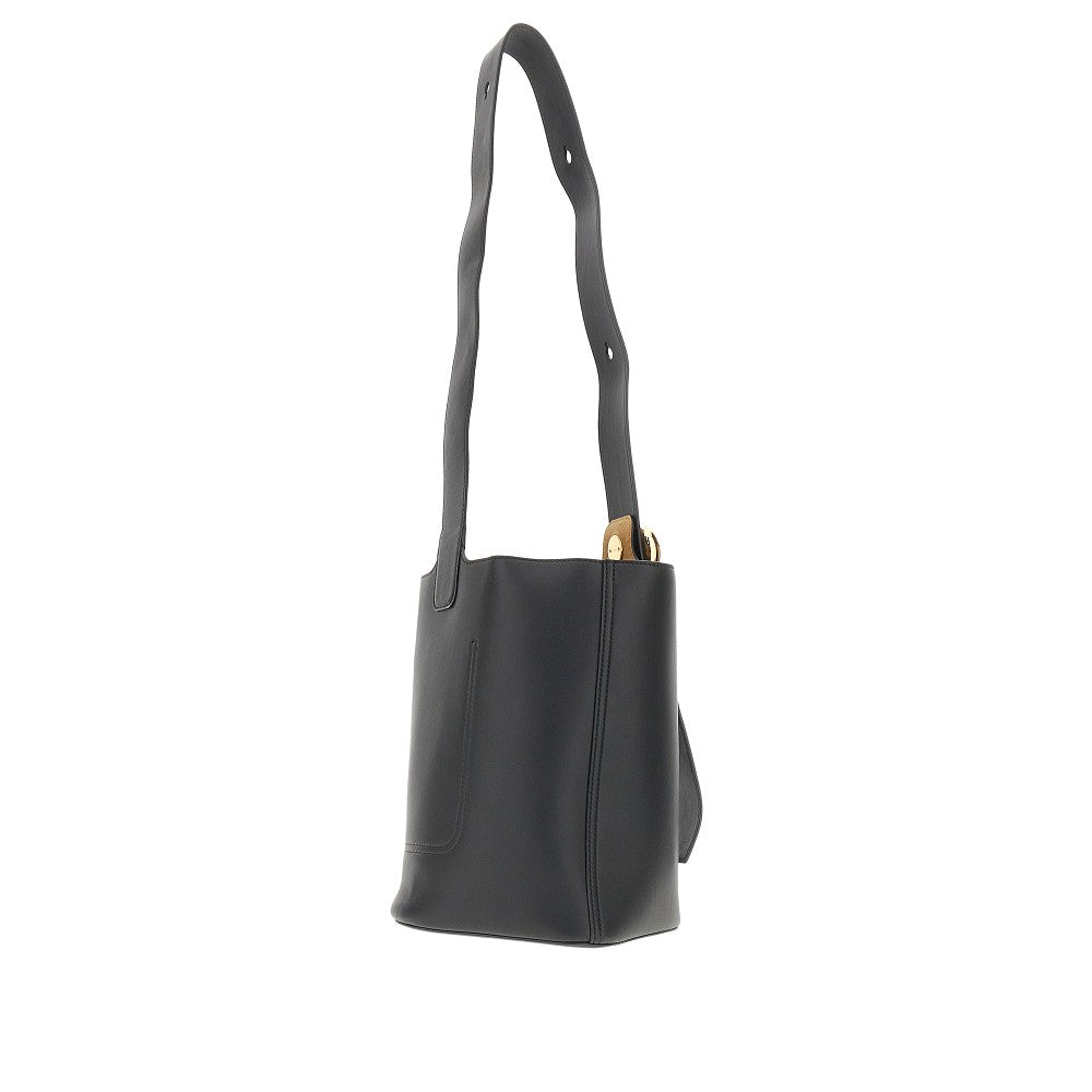 Borsa Pebble Bucket media in pelle