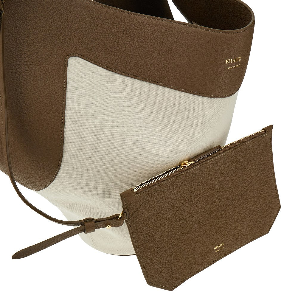 Borsa 'Lotus' media
