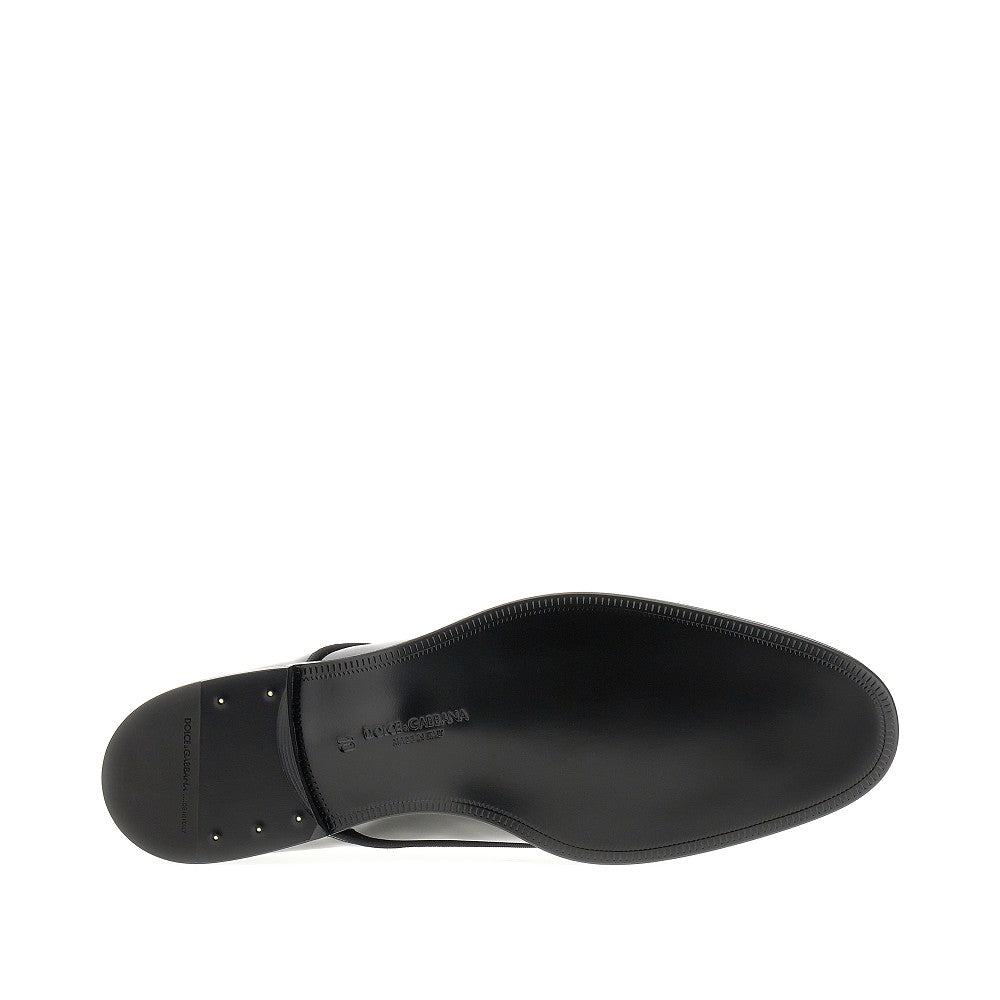 Glossy patent leather 'Raffaello' derby shoes