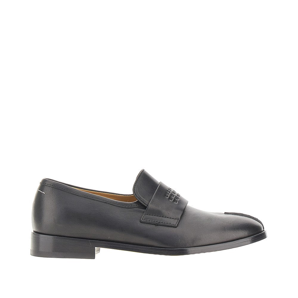 Leather loafers with numerical logo