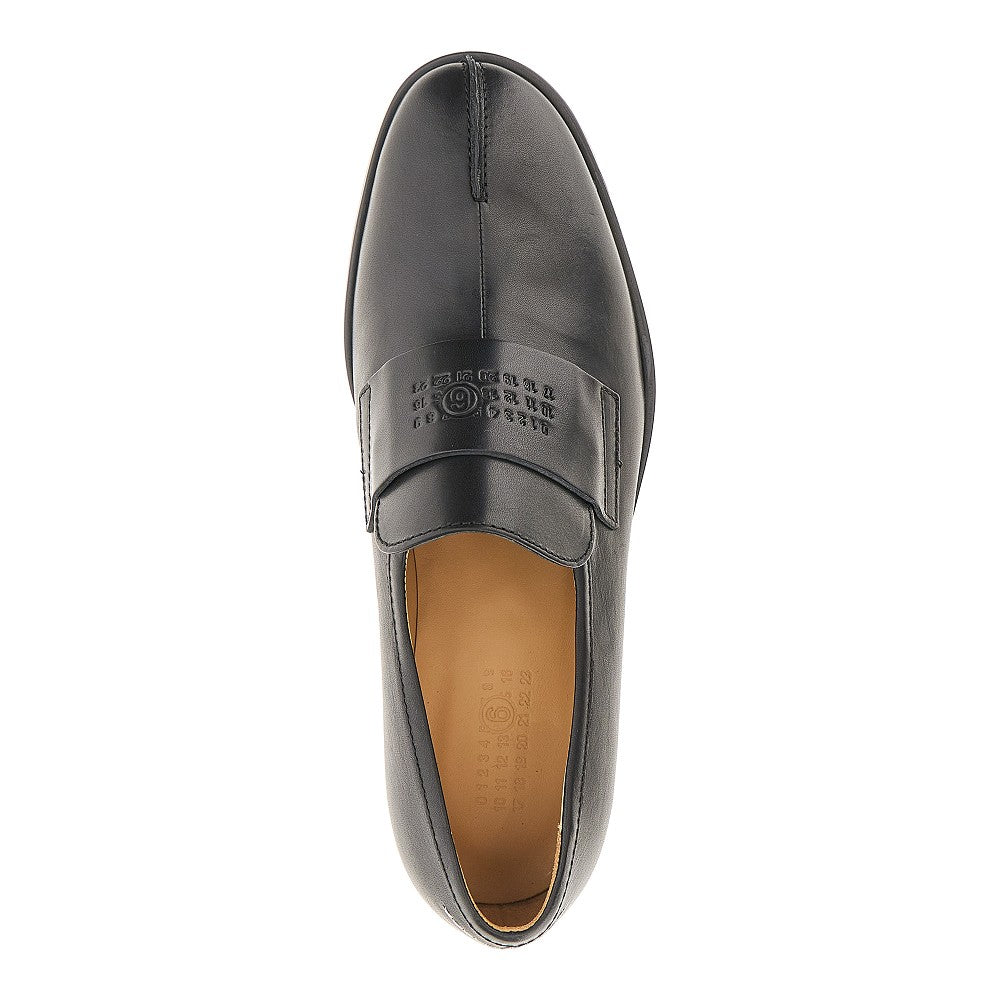 Leather loafers with numerical logo