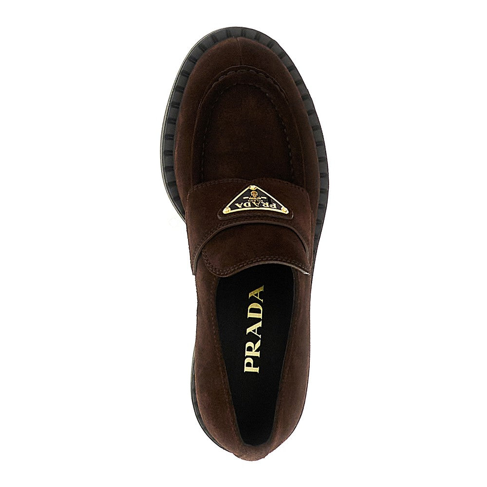 Mocassini in suede con logo triangolo
