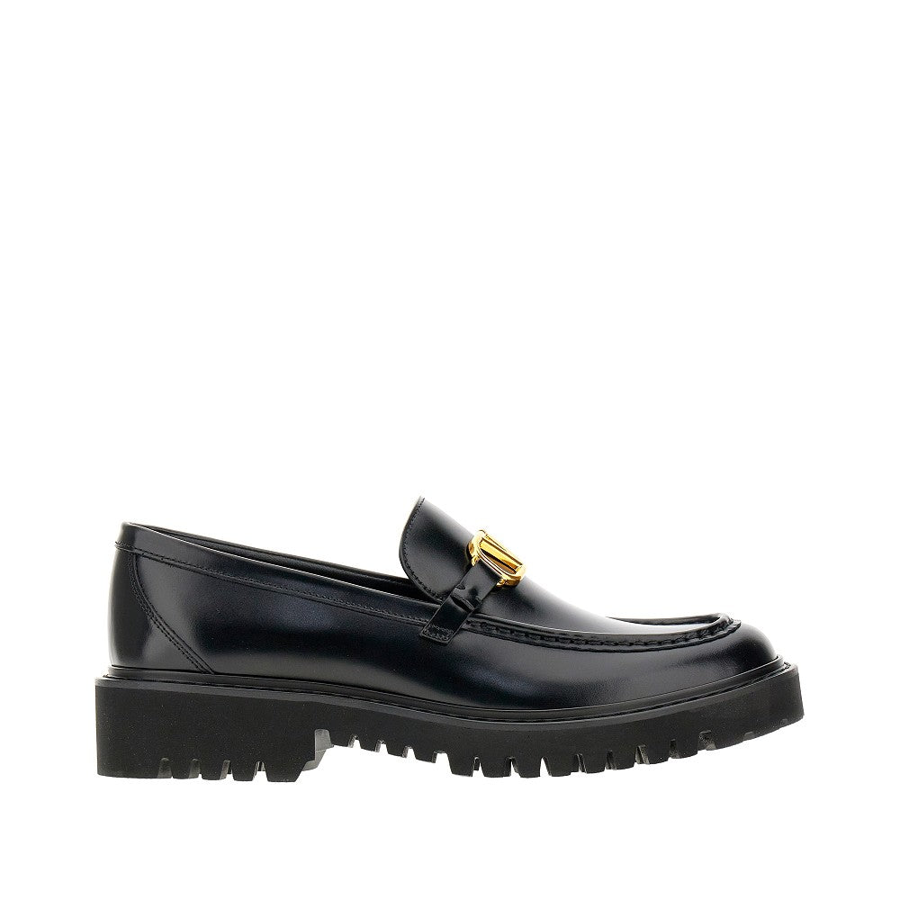 'VLogo Signature' leather loafers
