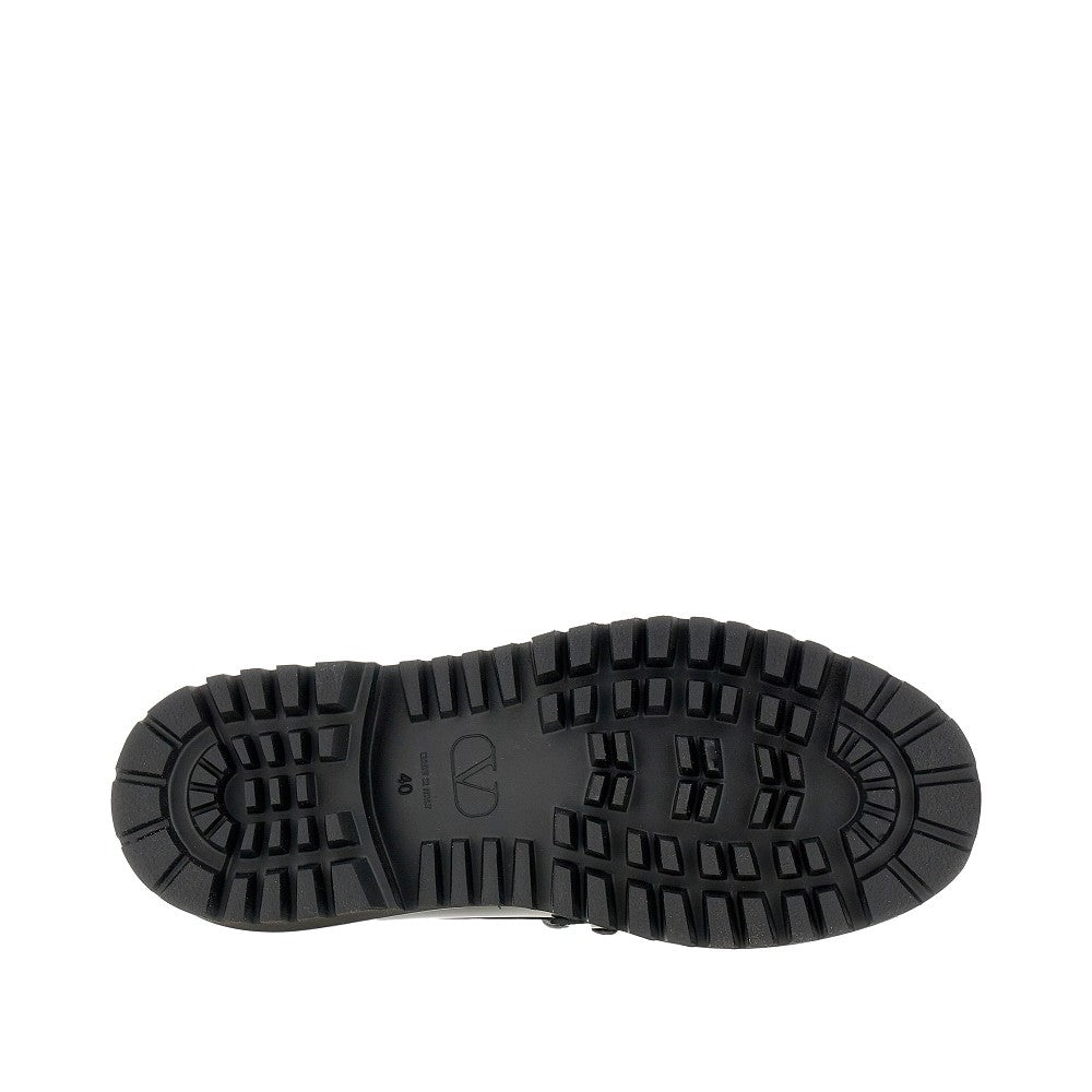 'VLogo Signature' leather loafers