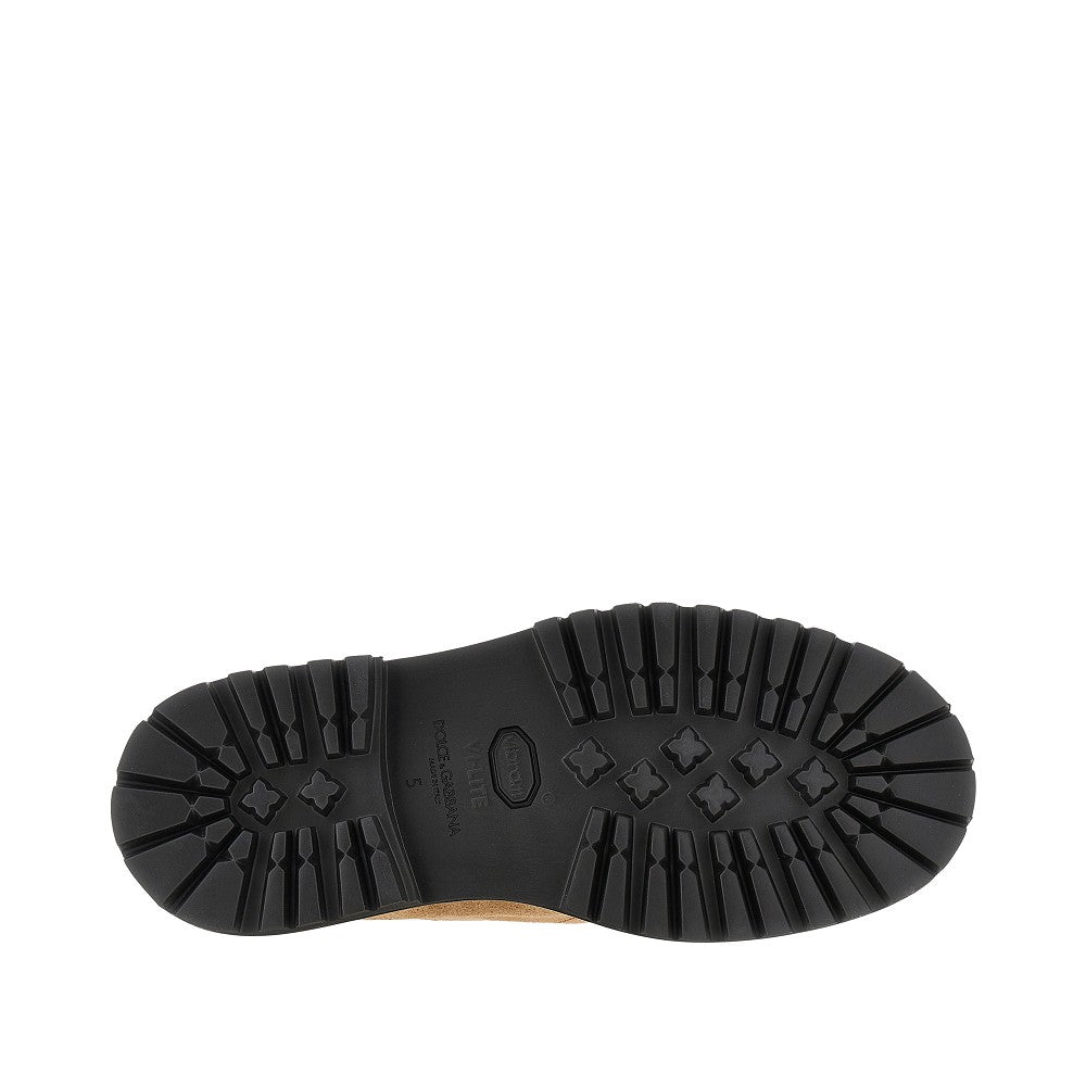 Stringate Derby in pelle scamosciata