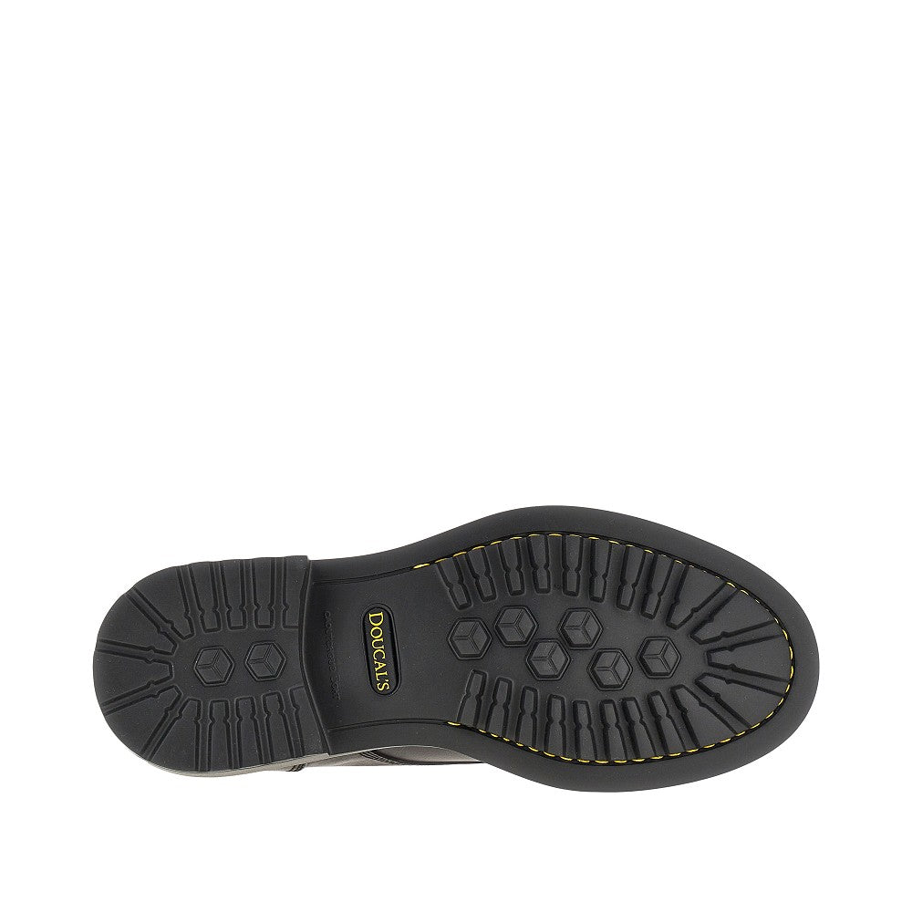 Stringate in pelle