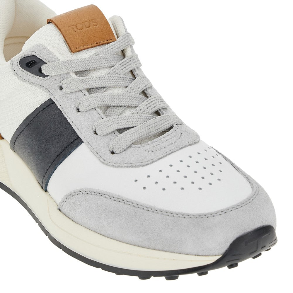 Sneakers in pelle e tessuto