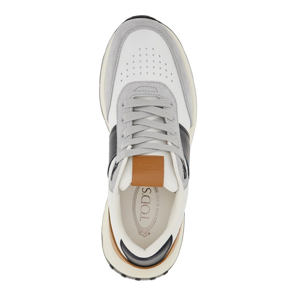 Sneakers in pelle e tessuto