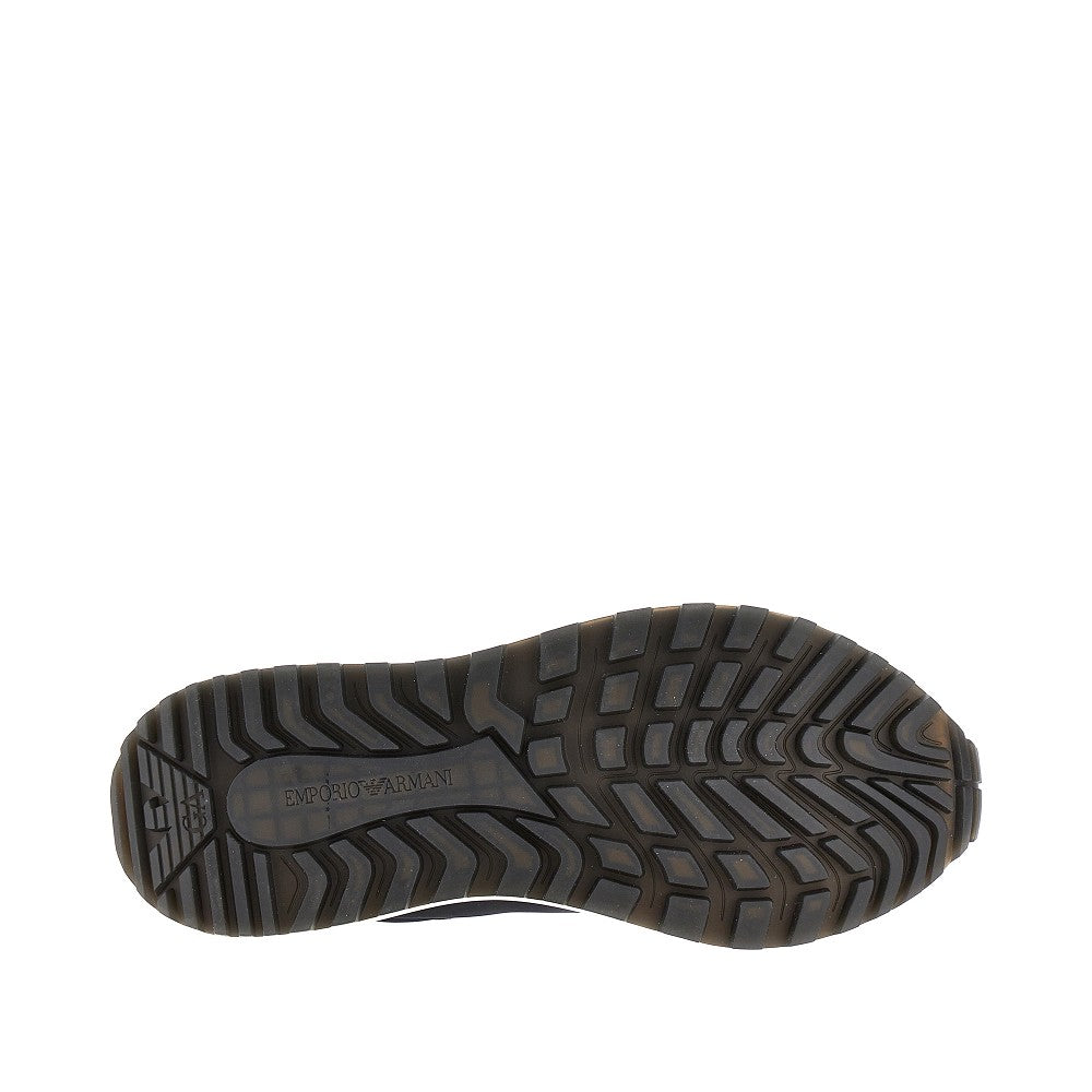 Sneakers in nylon riciclato ASV
