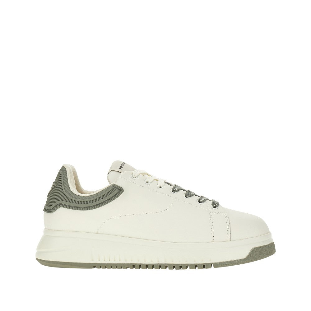 Sneakers in pelle con spoiler in gomma