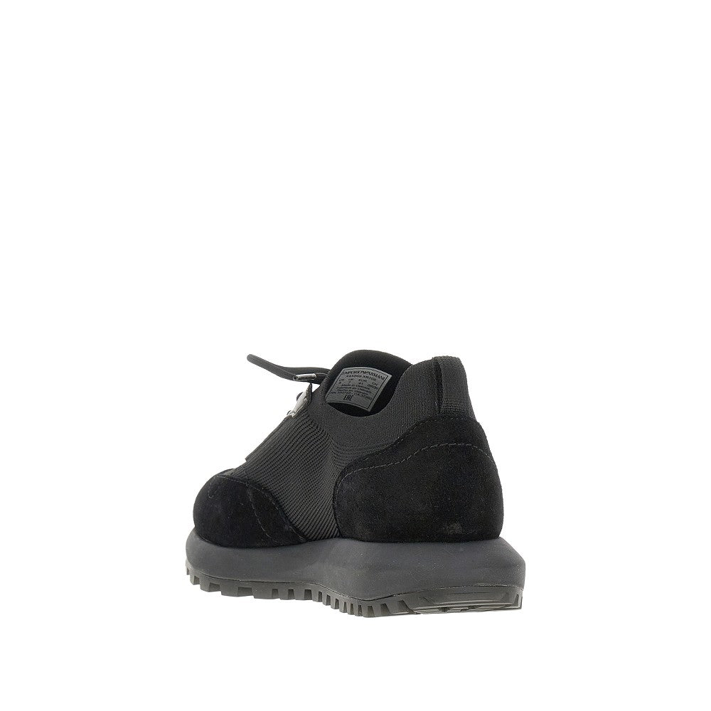 Sneakers in maglia con dettagli in suede