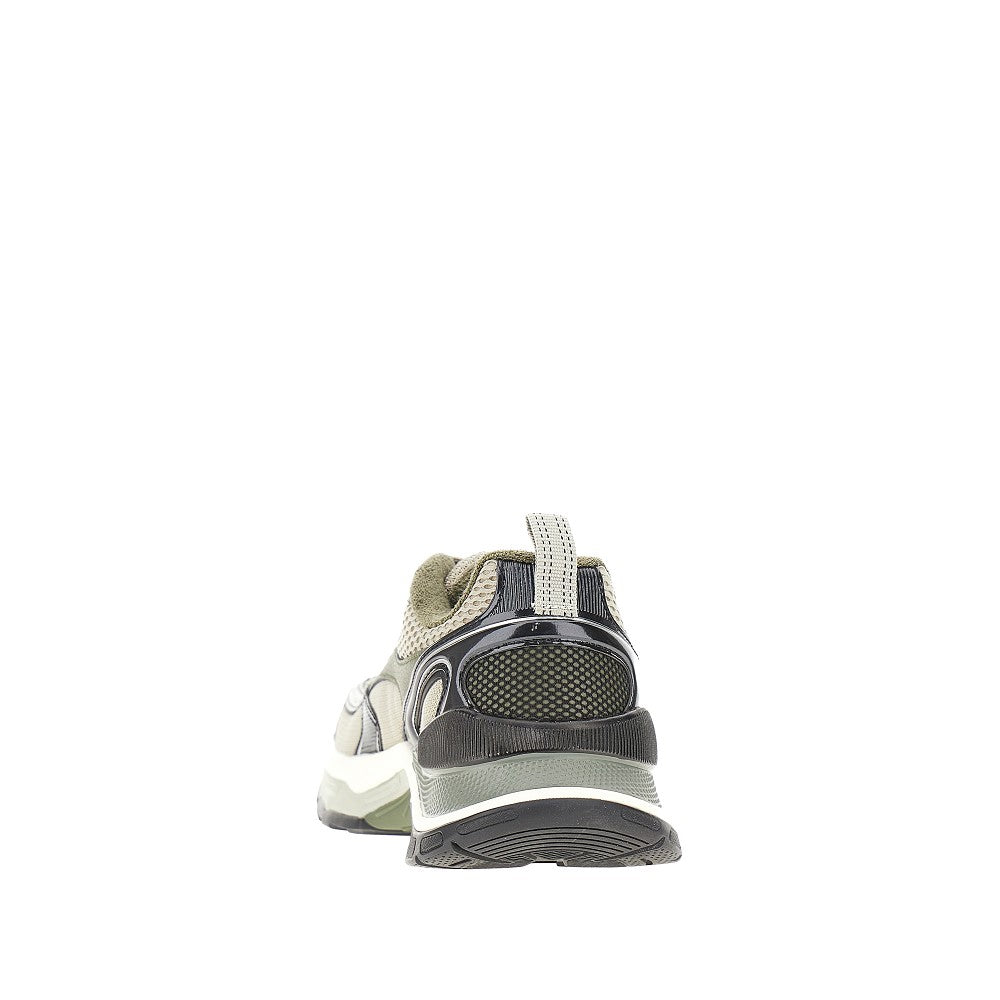 'Predator' sneakers