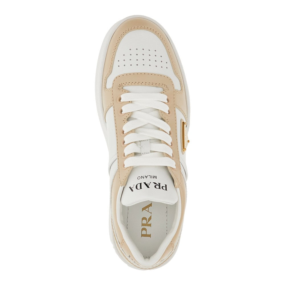 Sneakers in pelle con suola platform