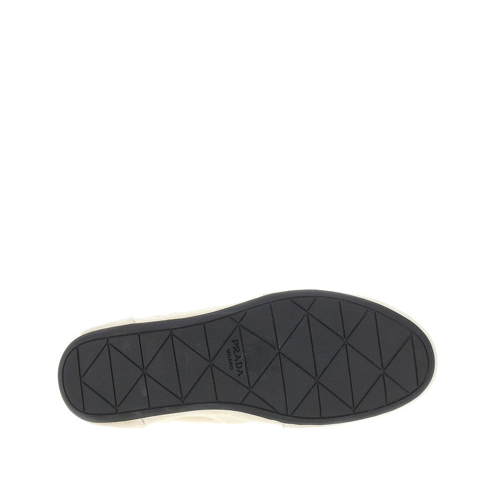 Sneakers 'Collapse' in Re-Nylon e suede