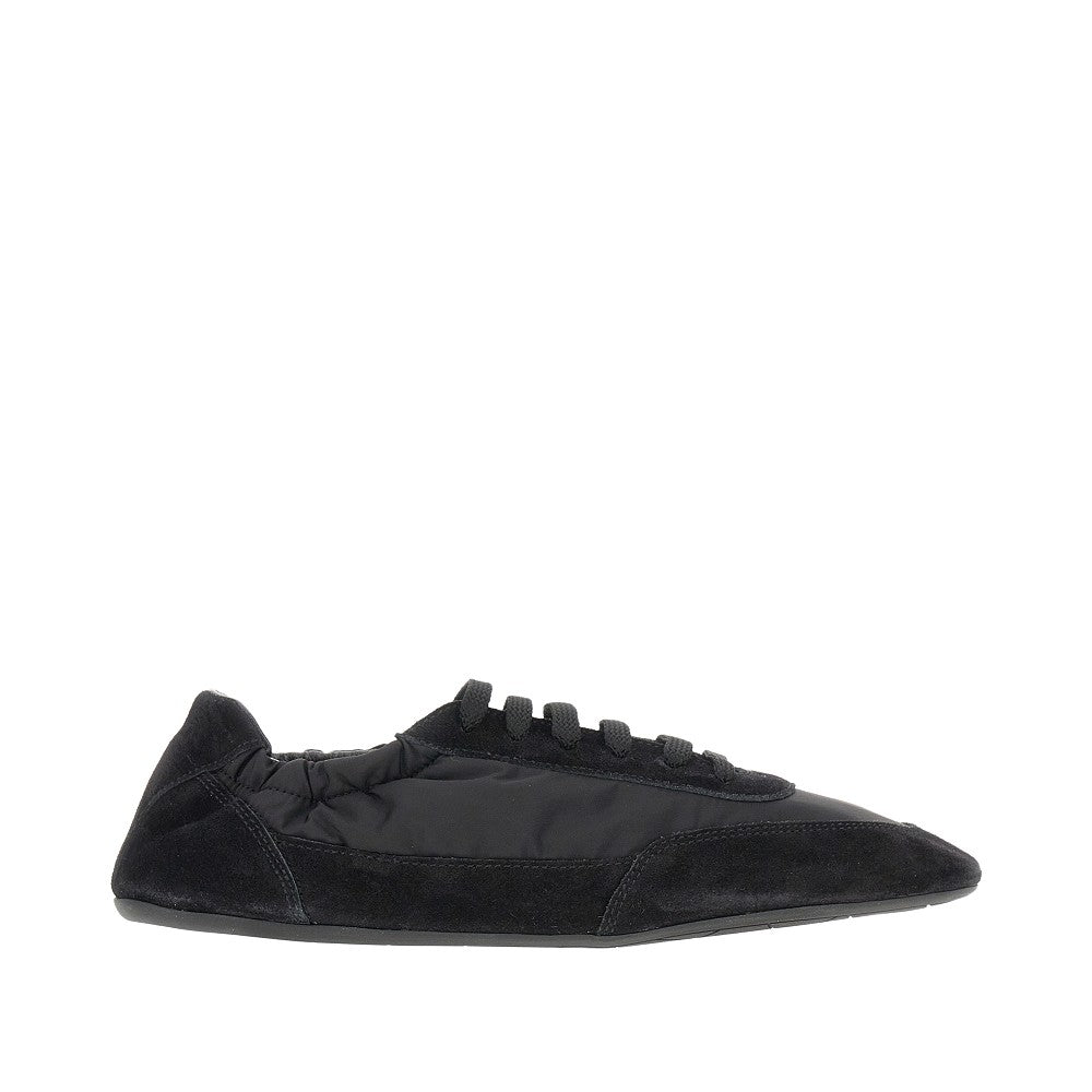 Sneakers 'Collapse' in Re-Nylon e suede
