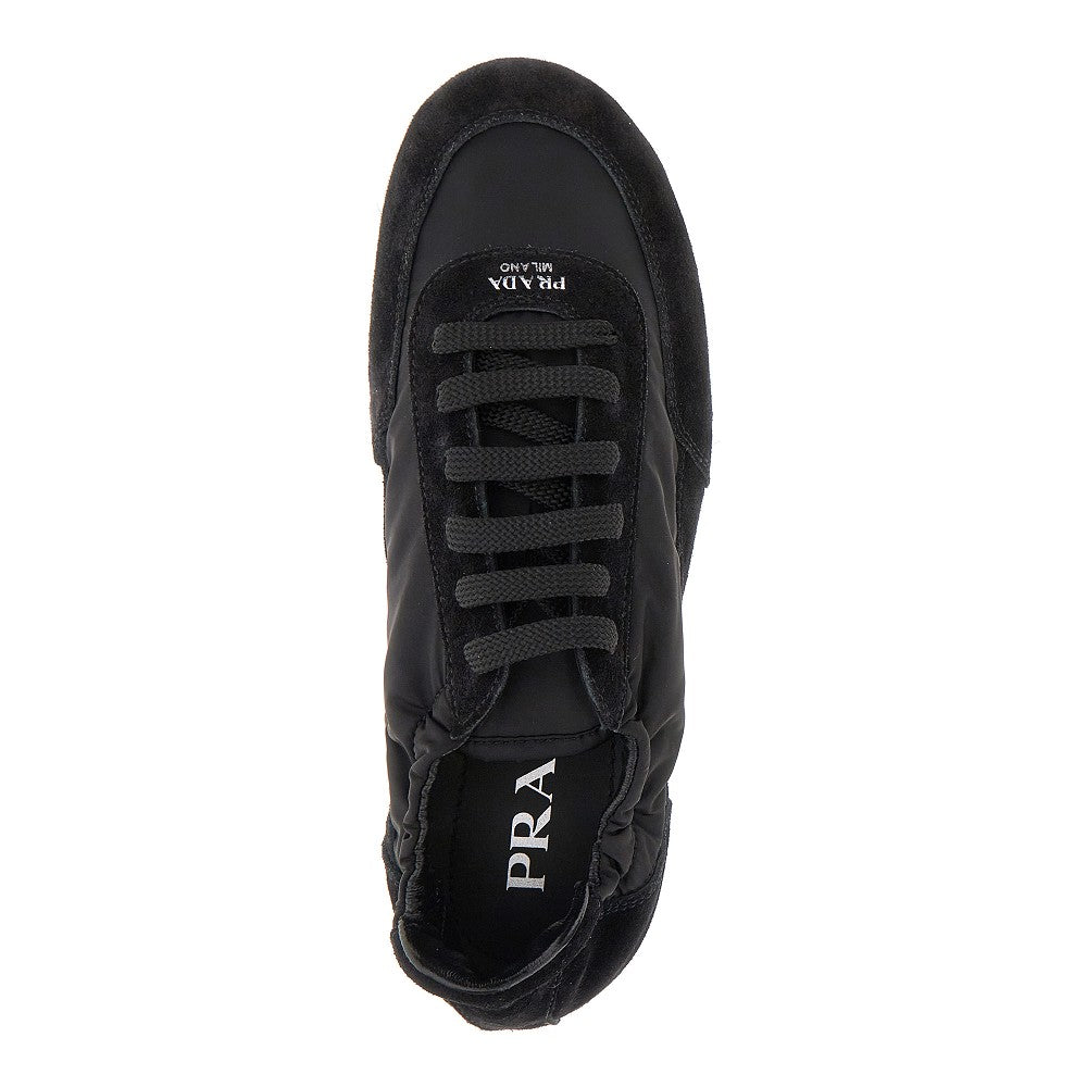 Sneakers 'Collapse' in Re-Nylon e suede