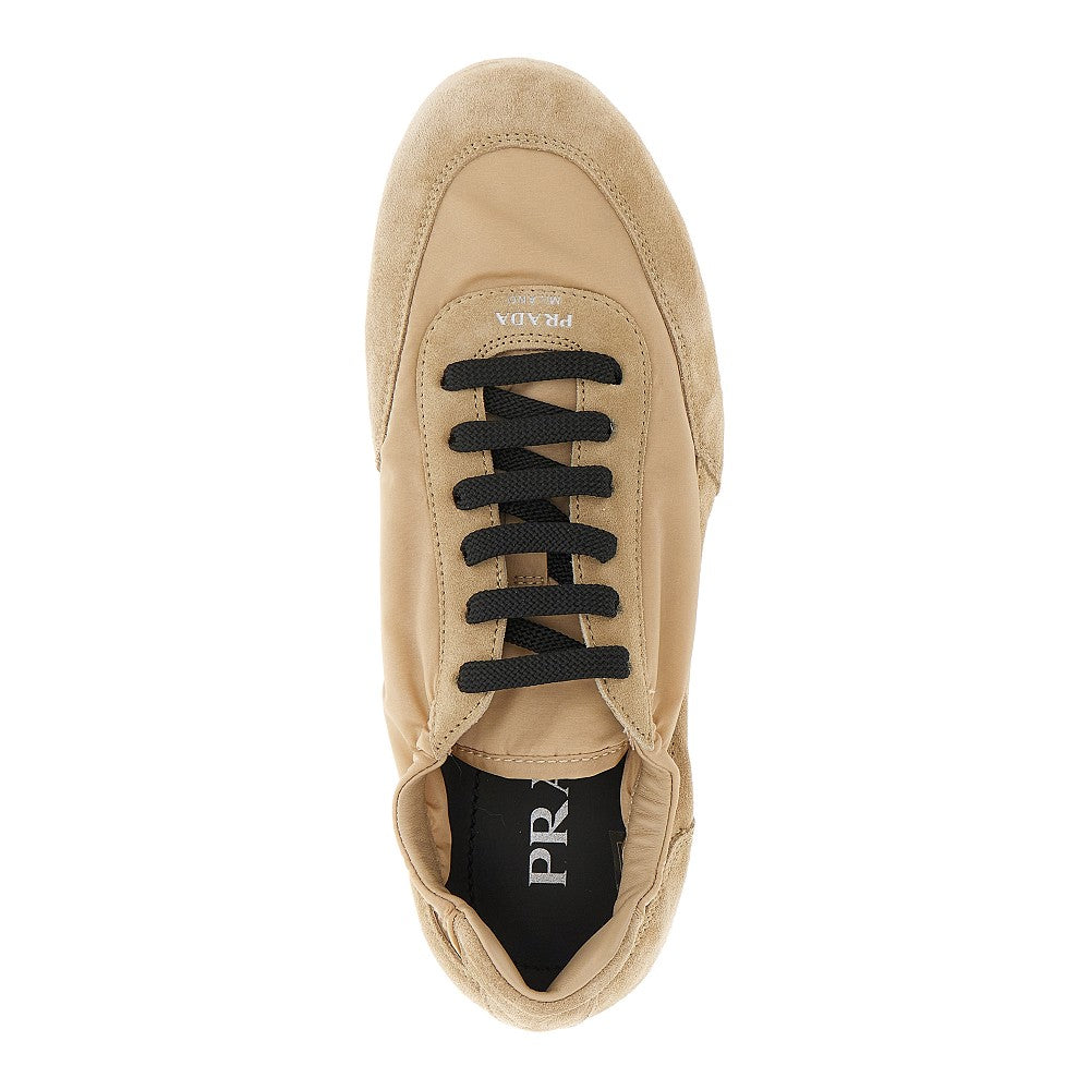 Sneakers 'Collapse' in Re-Nylon e suede