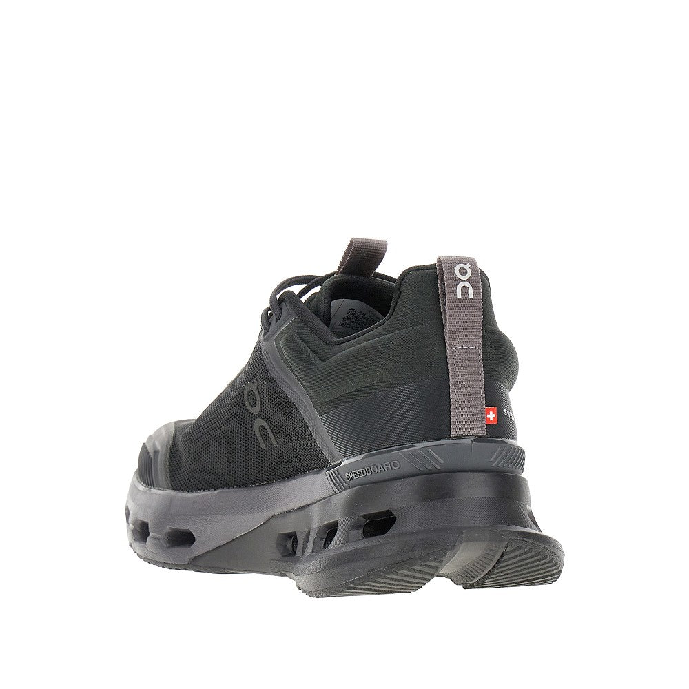 Sneakers 'Cloudnova X'