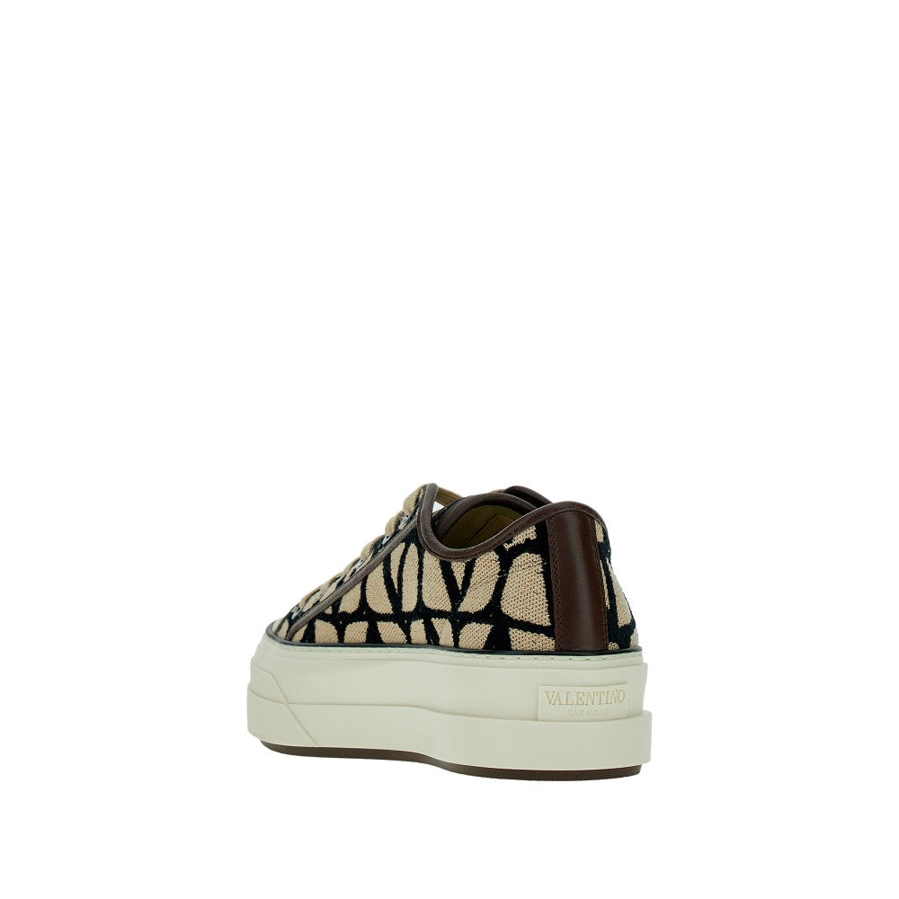Toile Iconographe 'Totaloop XL' sneakers