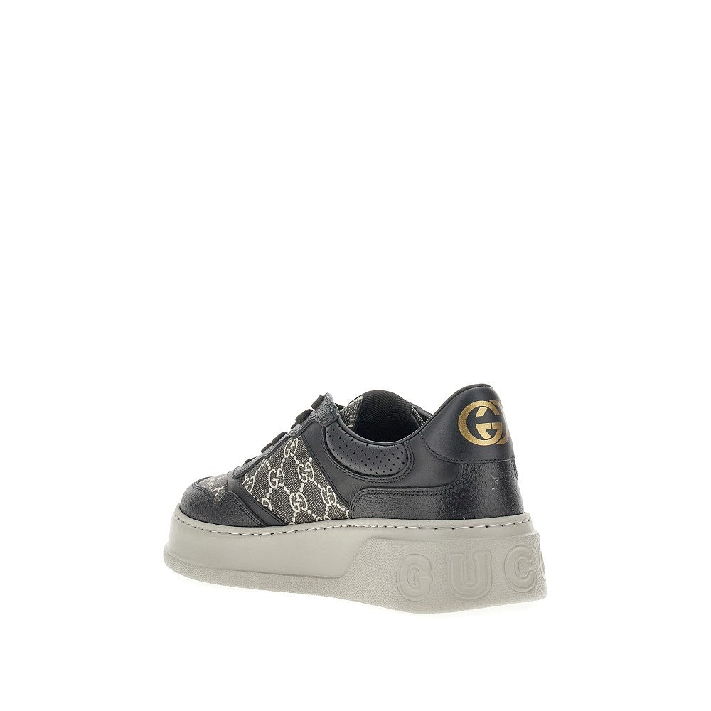 Sneakers in GG Supreme e pelle