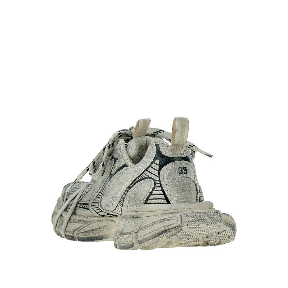 3XL canvas sneakers