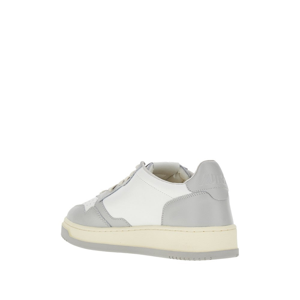 Sneakers Medalist Low