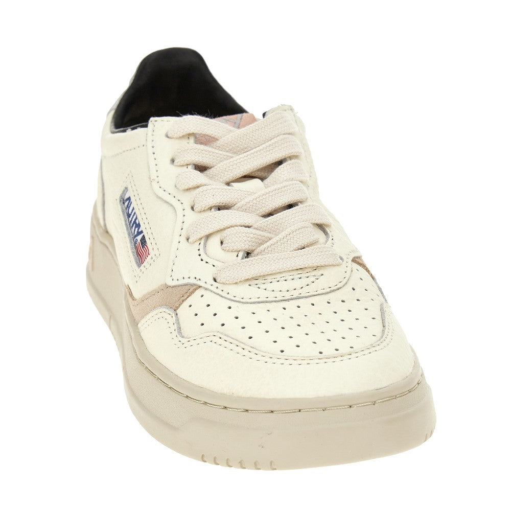 Leather Medalist Low sneakers