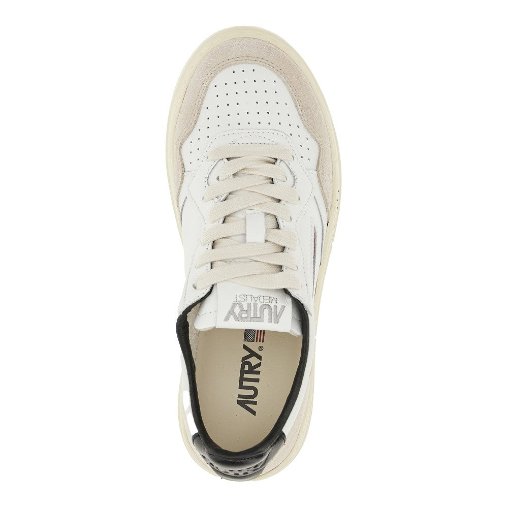Sneakers Medalist Low 'Game Set Match'