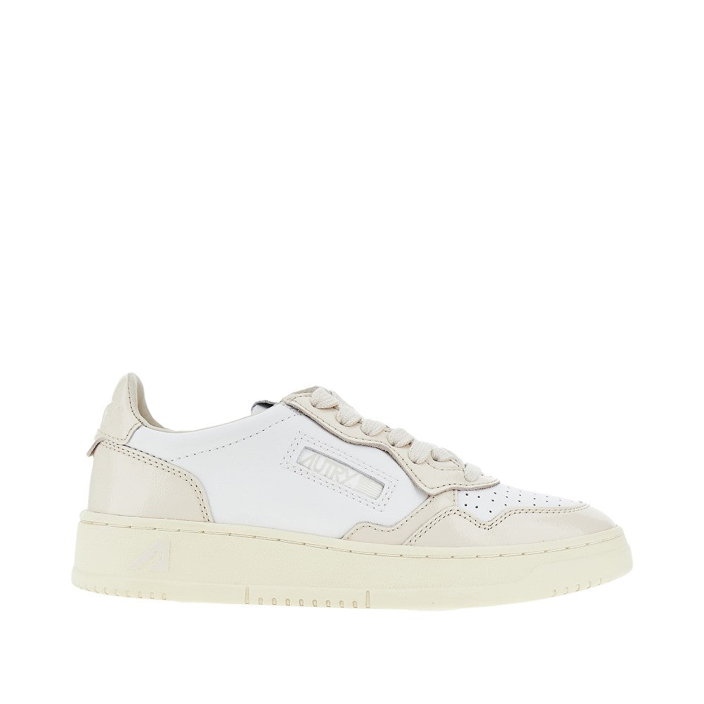 Medalist Low sneakers with patent details