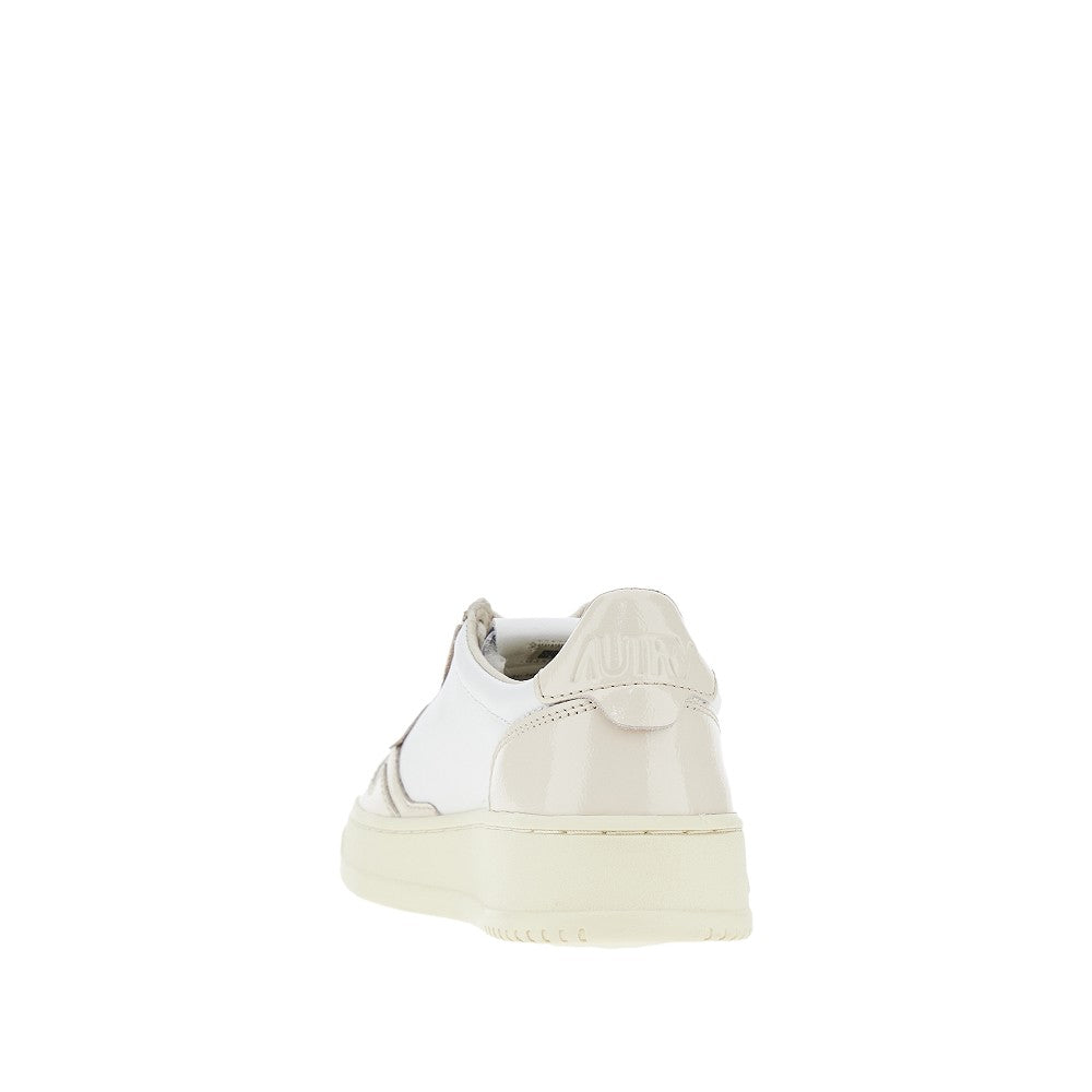 Medalist Low sneakers with patent details