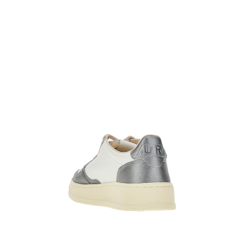 Medalist Low leather sneakers