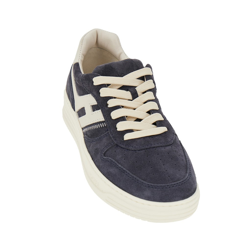 Sneakers H630