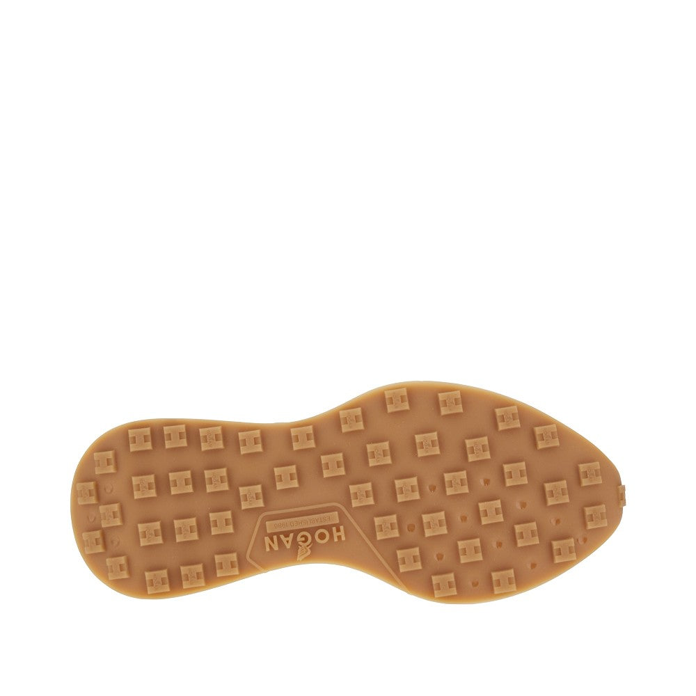 Sneakers in pelle H641