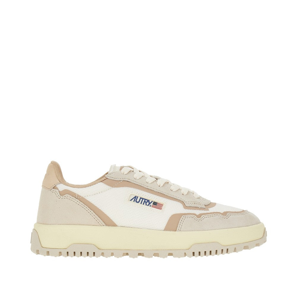 Sneakers Wildpace Low