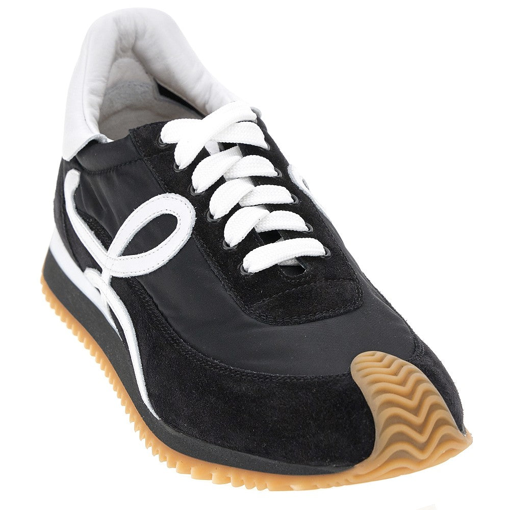 Flow Runner sneakers