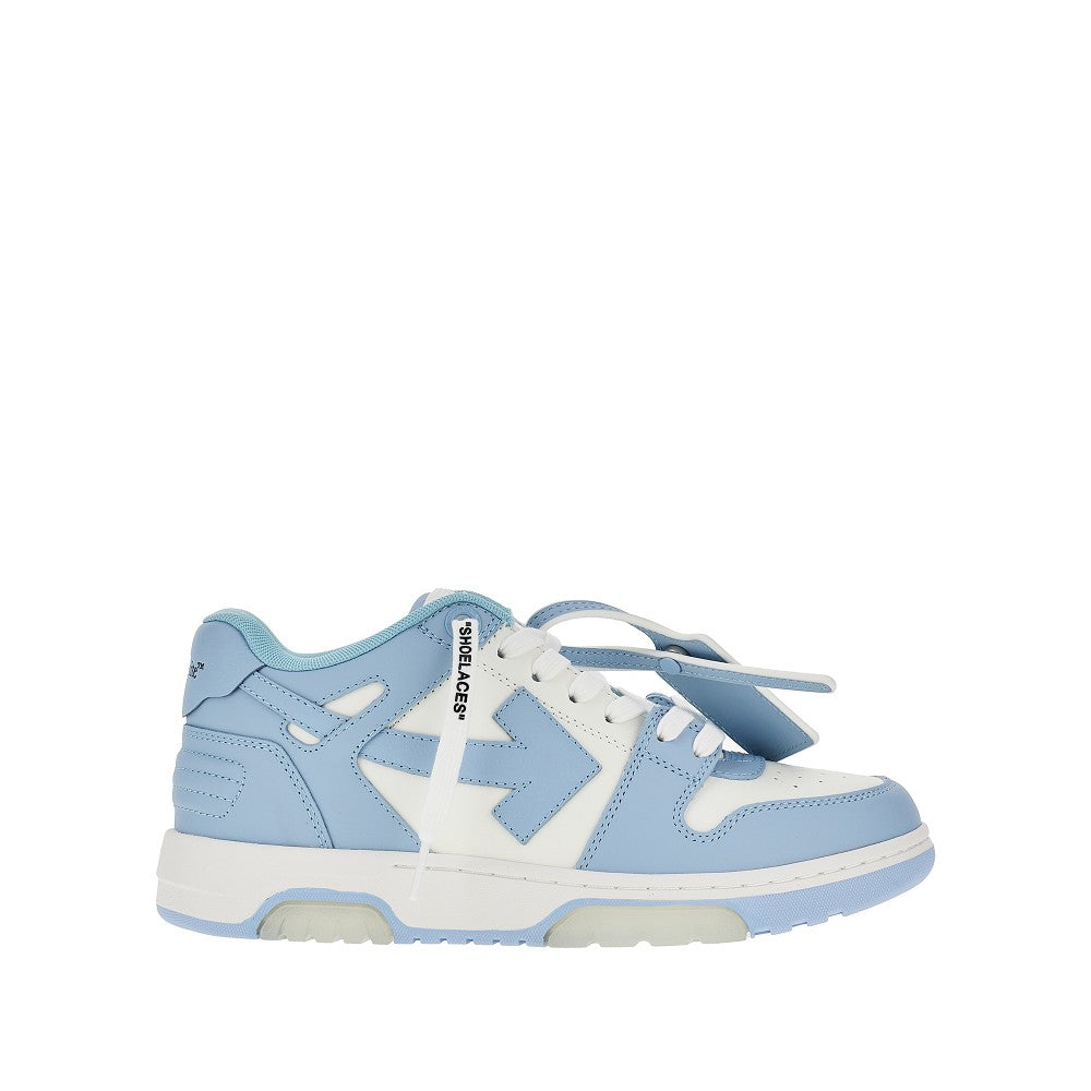 Sneakers 'Out Of Office'