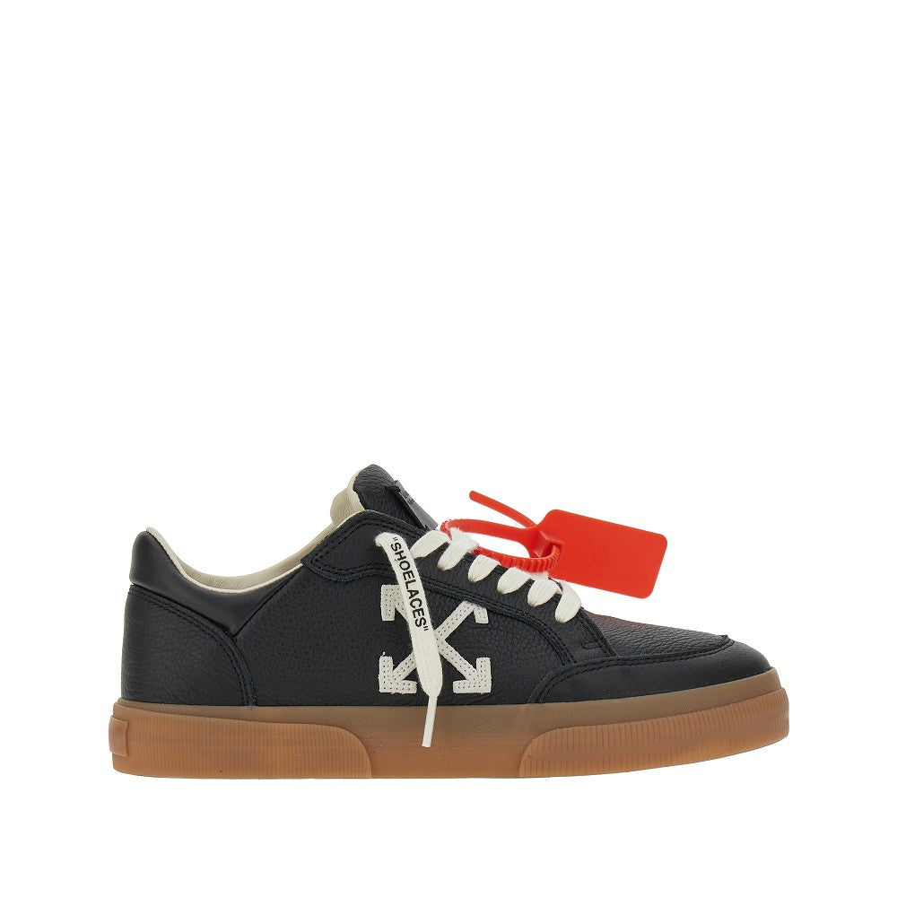 New Low Vulcanized leather sneakers