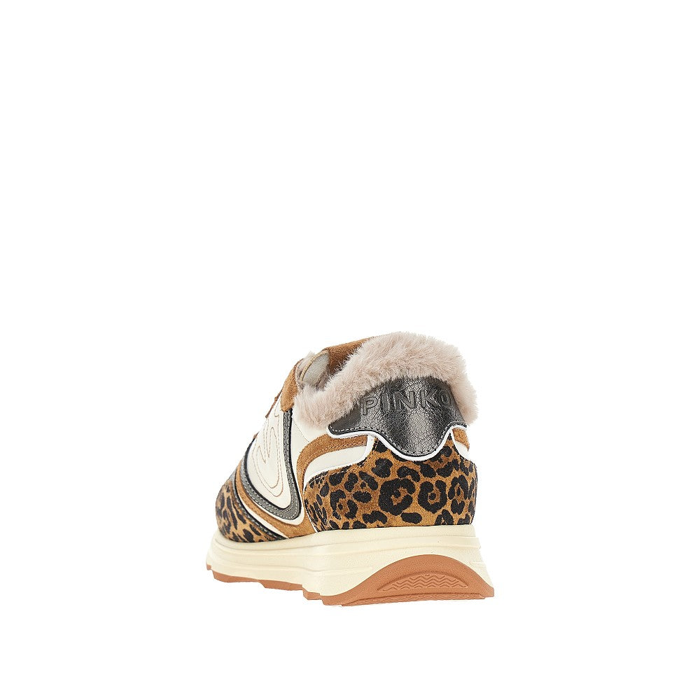 Sneakers in pelle con motivo animalier