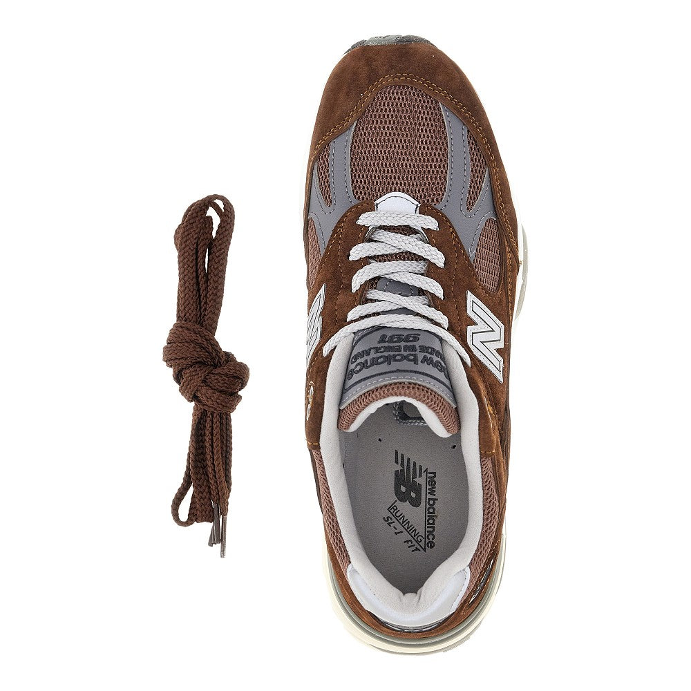 Sneakers Made in UK 991v2
